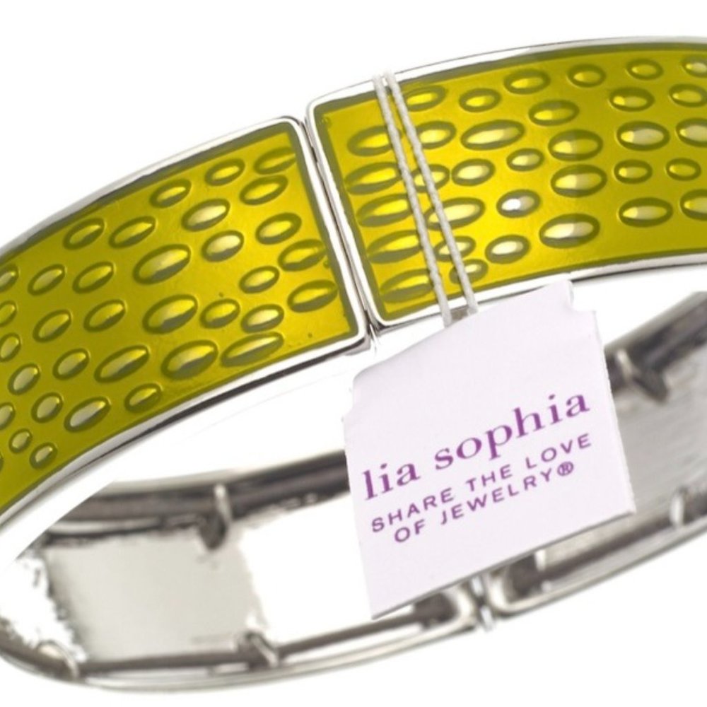 Lia Sophia Stretch Bangle Bracelet in Lime